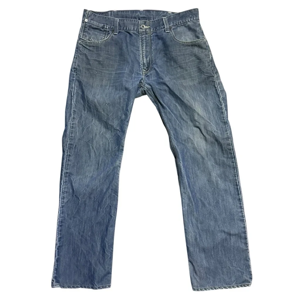 Levi's 514 Men's 38x32 Distressed Blue Denim Slim Straight Worn Fade Button-Flap
